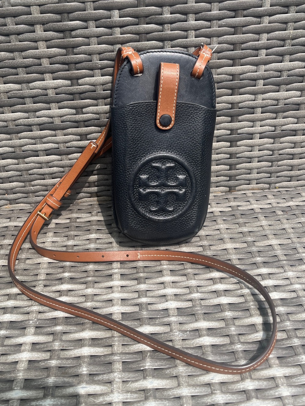 ❌SOLD❌Tory Burch Perry Bombe Phone Crossbody